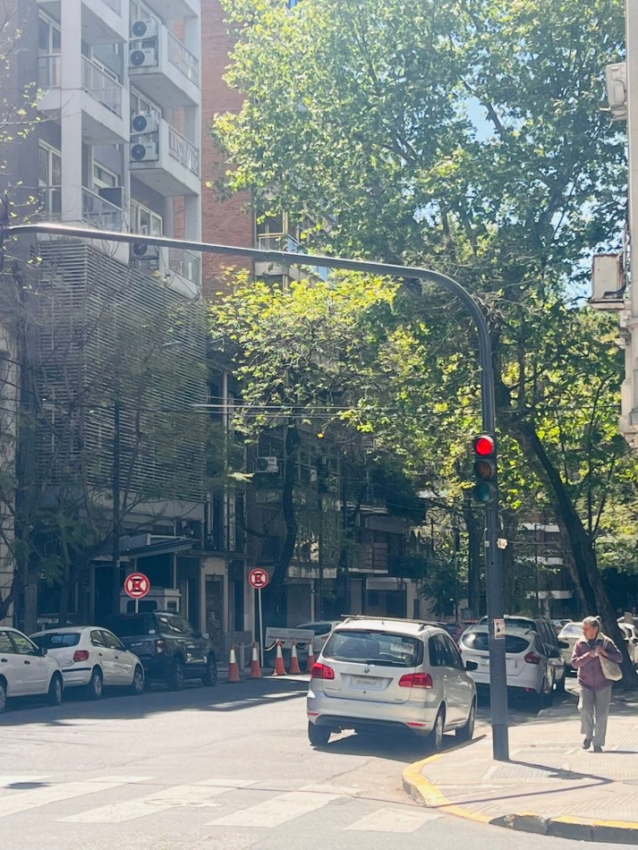 Depto de 2 ambientes en alquiler al frente en excelente ubicacion!